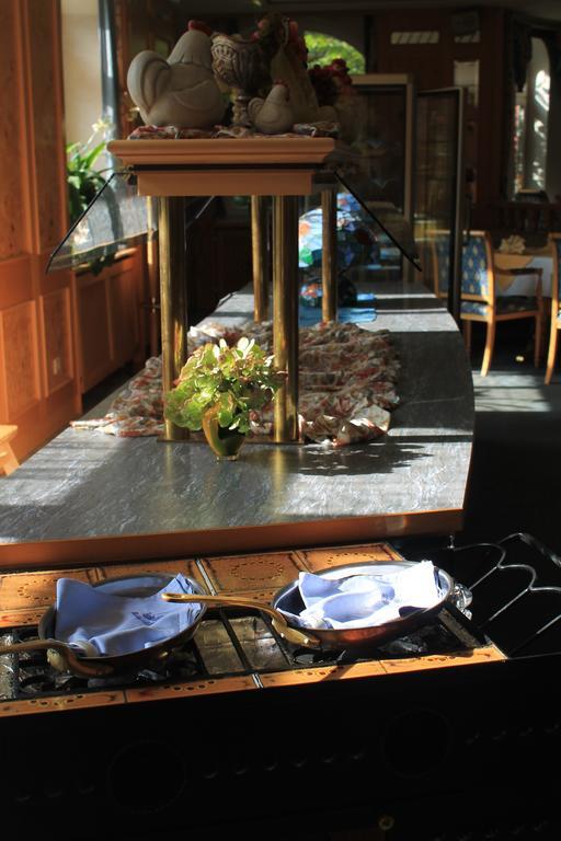 Crivitz Hotel Und Restaurant Waldschloesschen מראה חיצוני תמונה